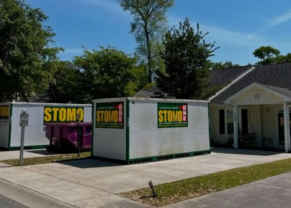 Stomo portable storage